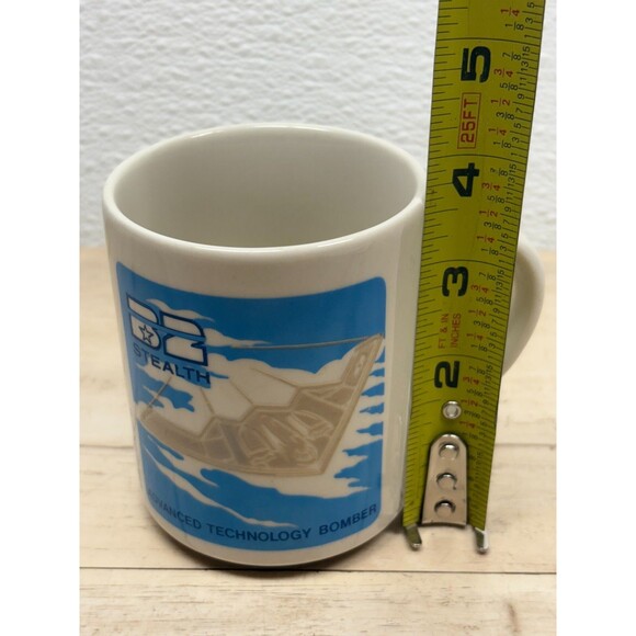 Vtg 1988 B2 Stealt Bomber Porcelain Coffee Tea Cup Mug - Picture 7 of 8